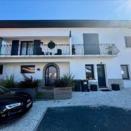 Апартаменты Luxueux T4 Jacuzzi Proche D'anglet *